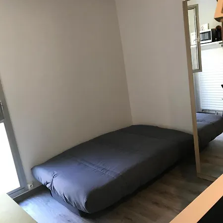 Tamaris Studio, Pool & 아파트 *
